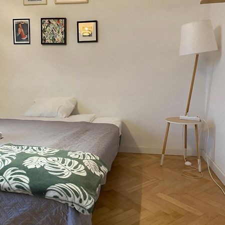 Slow Life Apartment Next To Metro Station Βαρσοβία Εξωτερικό φωτογραφία