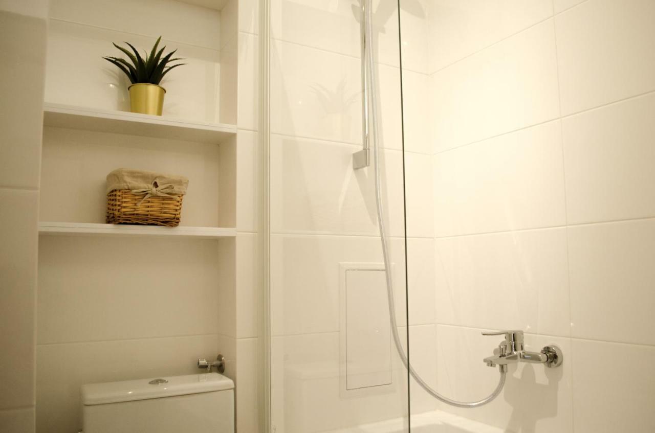 Slow Life Apartment Next To Metro Station Βαρσοβία Εξωτερικό φωτογραφία