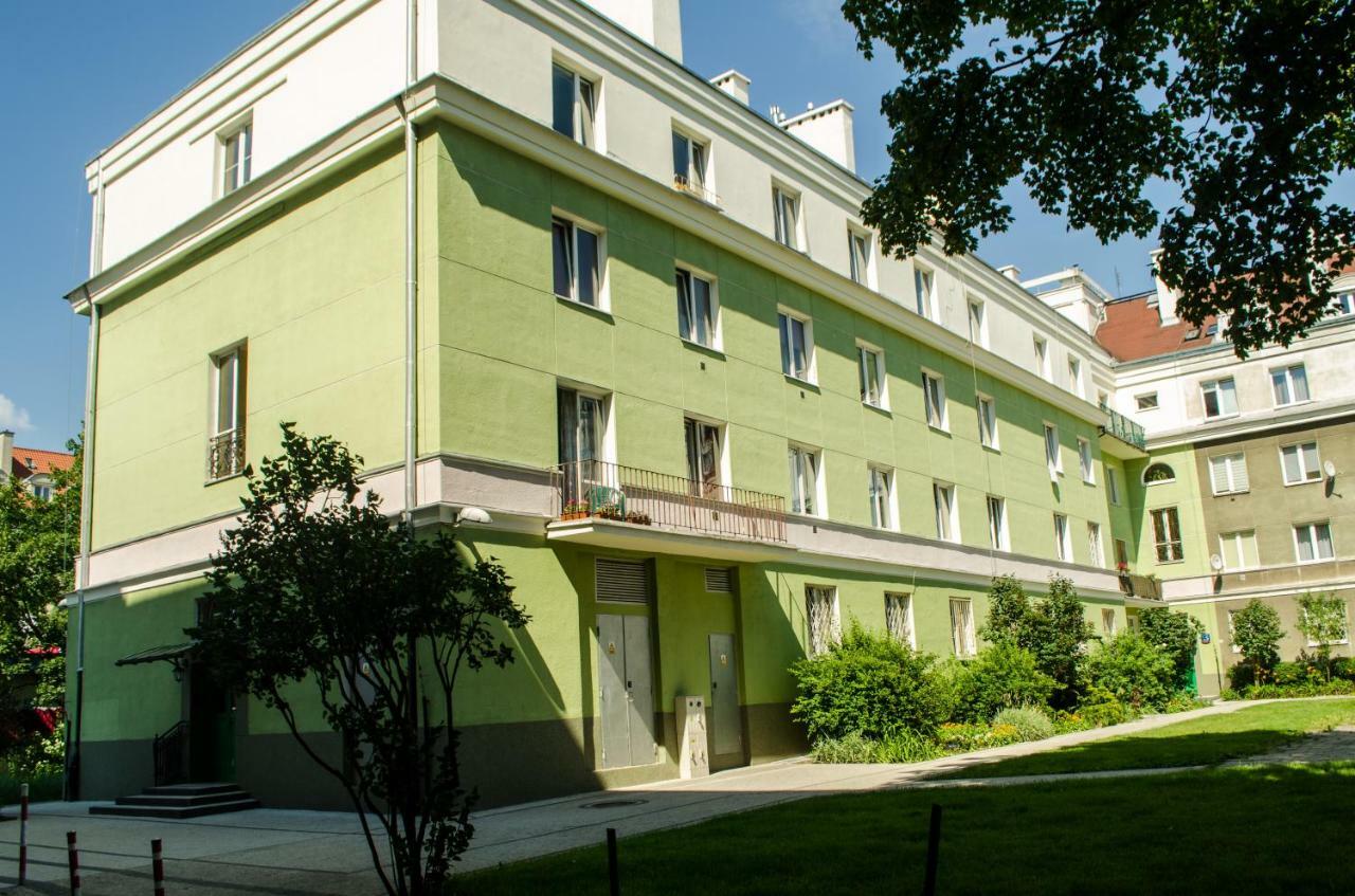 Slow Life Apartment Next To Metro Station Βαρσοβία Εξωτερικό φωτογραφία